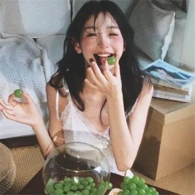 女警出更